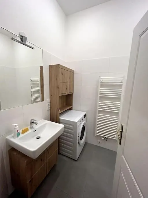 Apartment Ferienwohnung Casa Radetzky Wien